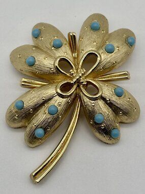Vintage STAR Clover Brooch Pin Matte Textured Gold-Tone With Faux Turquoise Bead